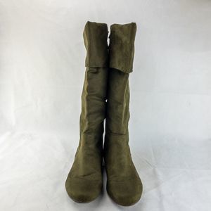 knee high boot by Route 66